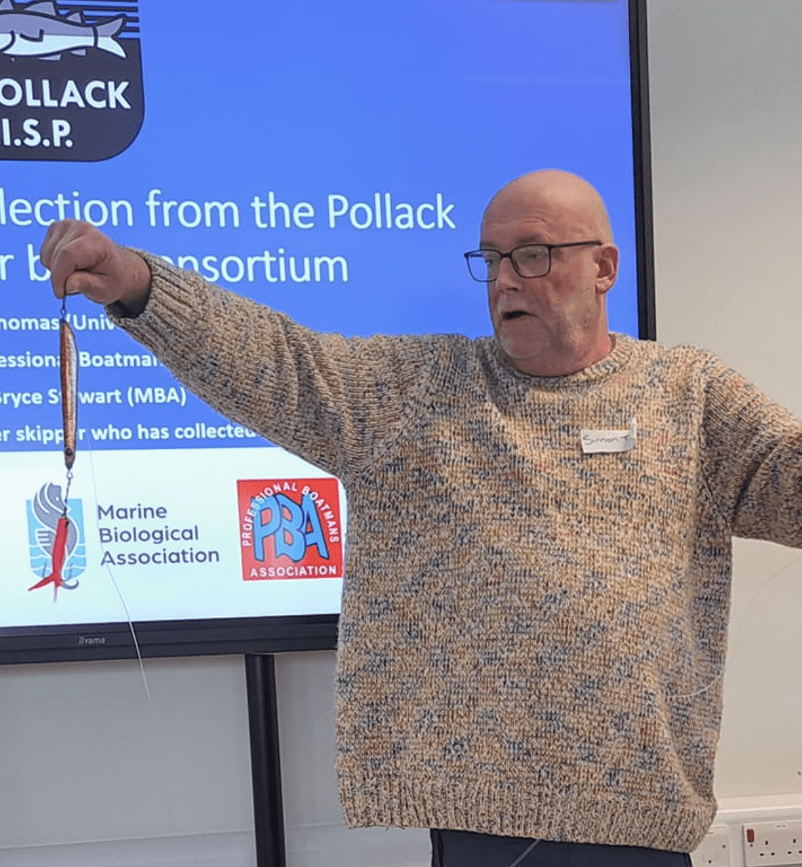 Dr Simon Thomas